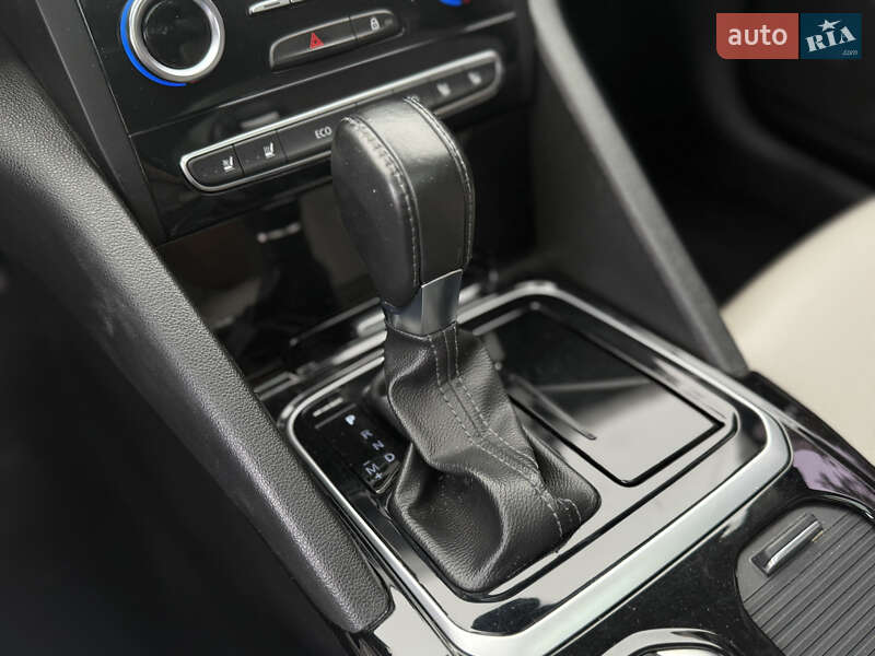 Седан Samsung SM6 2016 в Одессе