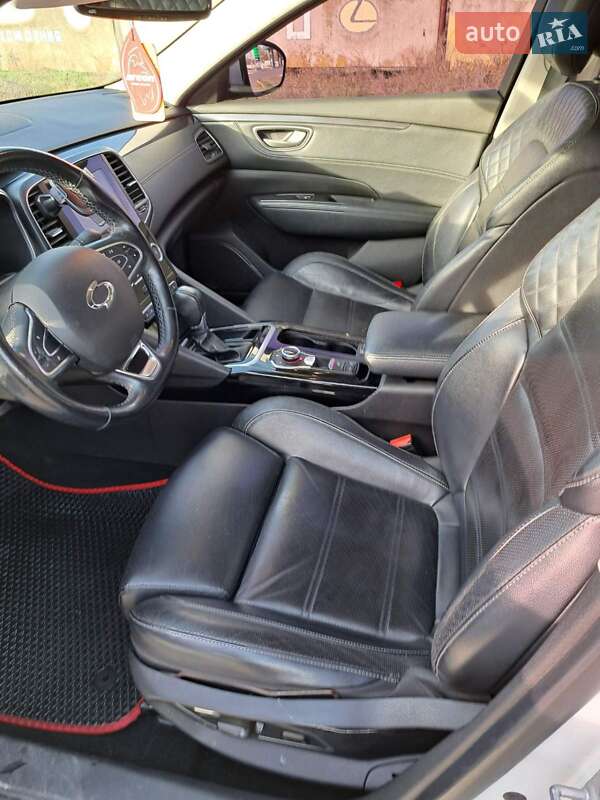 Седан Samsung SM6 2016 в Белгороде-Днестровском