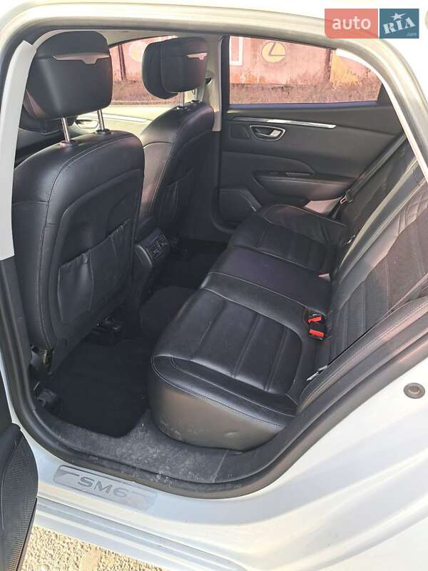 Седан Samsung SM6 2016 в Белгороде-Днестровском