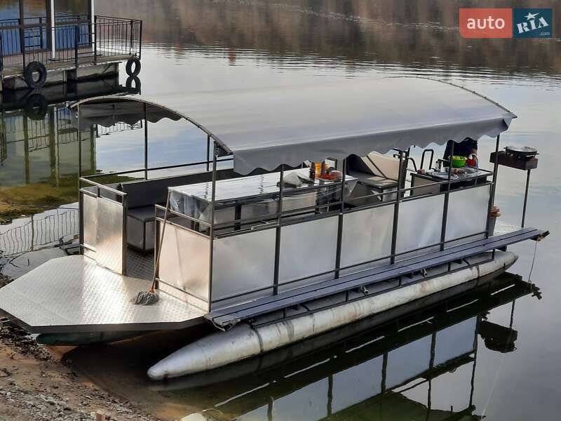 Другой водный транспорт San Boat Classic 2023 в Каменец-Подольском