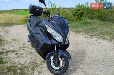 Максі-скутер Sanyou T5 2013 в Тернополі