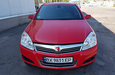 Хэтчбек Saturn Astra 2008 в 