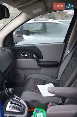 Внедорожник / Кроссовер Saturn Vue 2004 в 