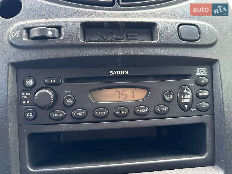 Позашляховик / Кросовер Saturn Vue 2004 в Києві