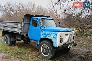 Самоскид САЗ 3507 1985 в Новій Басані