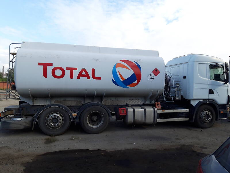 Бензовоз Scania 124 1999 в Дніпрі