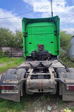 Тягач Scania 124 2001 в 