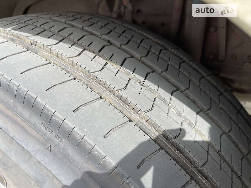 Зерновоз Scania 124 2002 в Виннице