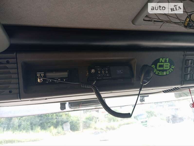 Тягач Scania 164L 2001 в Зборове