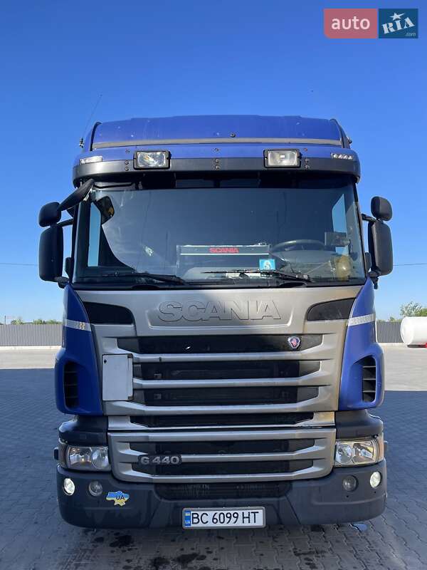 Тягач Scania G440 2010 в 