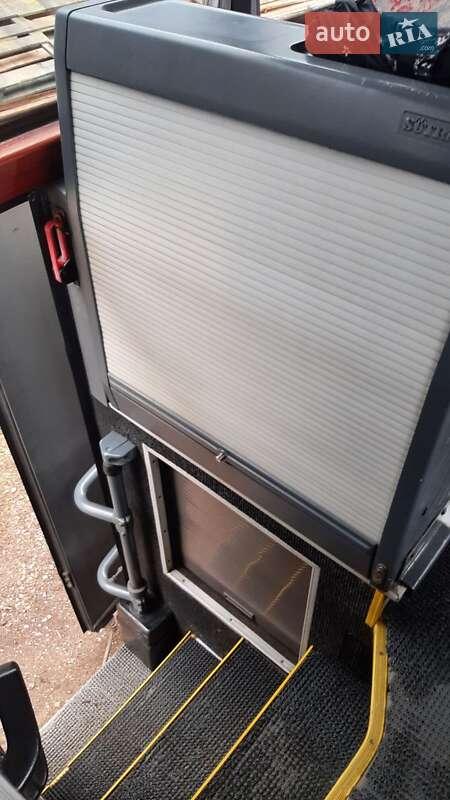 Туристичний / Міжміський автобус Scania K113 1996 в Могилів-Подільському