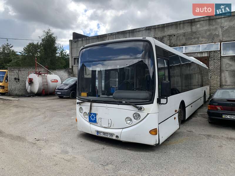 Городской автобус Scania K 2009 в Львове