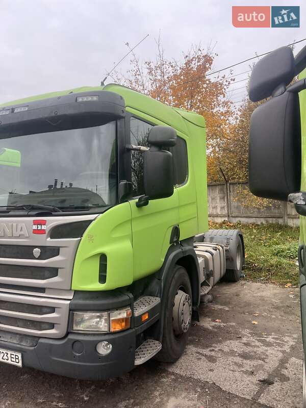 Тягач Scania P 2013 в Львове
