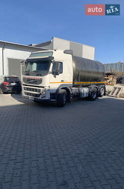Машина ассенизатор (вакуумная) Scania P 2010 в 