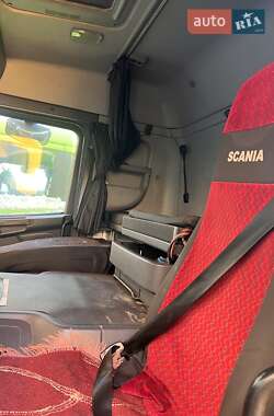 Тягач Scania P 2013 в Львове