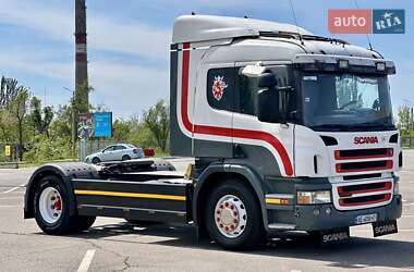 Тягач Scania P 2007 в 