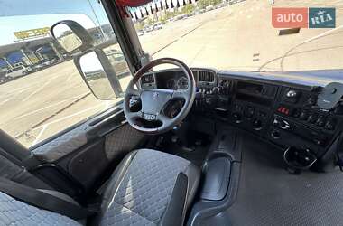 Тягач Scania P 2007 в 
