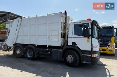 Сміттєвоз Scania P 2009 в Луцьку
