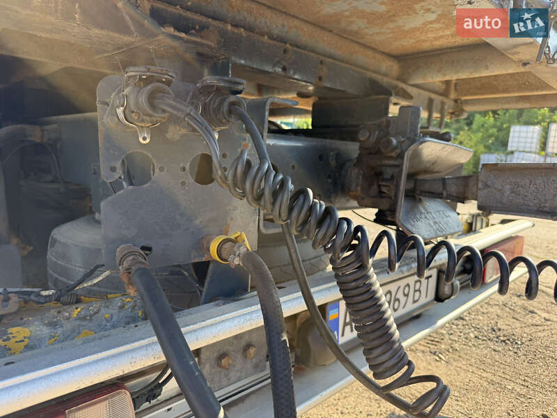 Контейнеровоз Scania P 2008 в Вінниці