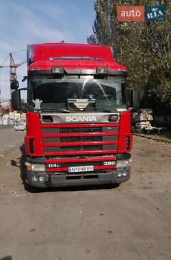 Грузовой фургон Scania R 114 2000 в 