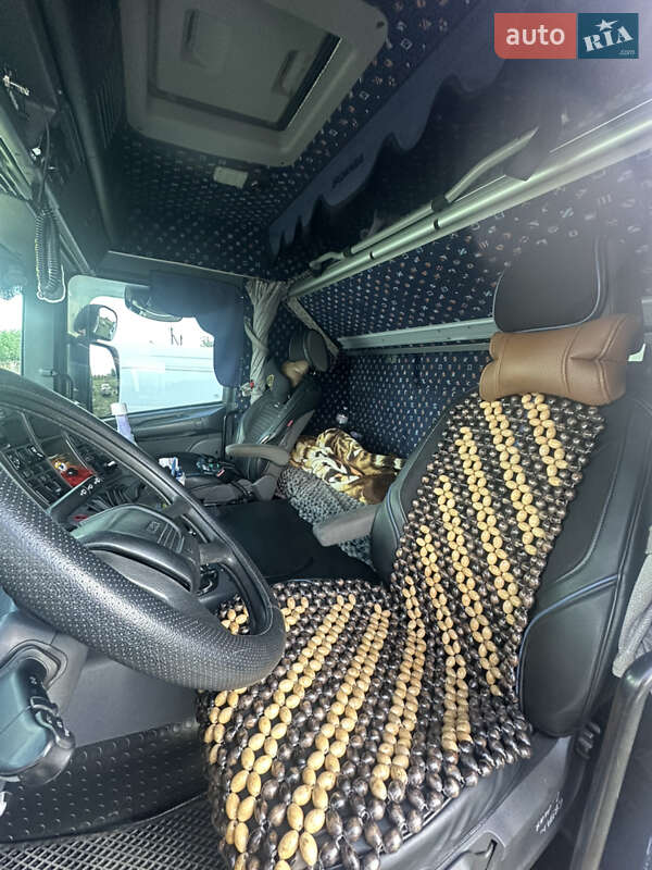 Для перевозки животных Scania R 114 1999 в Первомайске фото 5 Для перевозки животных Scania R 114 1999 в Первомайске