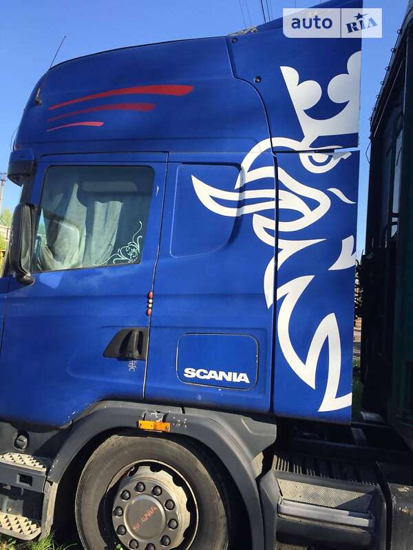 Тентованый Scania R 124 2004 в Александрие