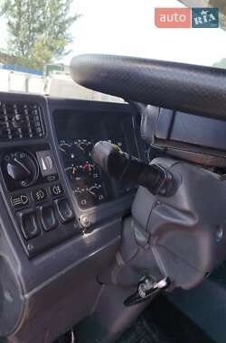 Тентованый Scania R 124 2002 в 