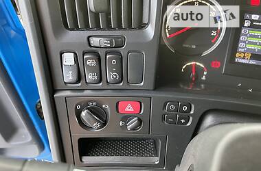 Тягач Scania R 420 2010 в 