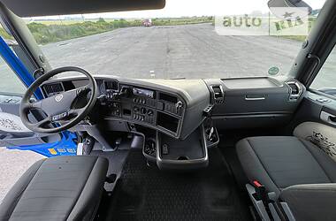 Тягач Scania R 420 2010 в 
