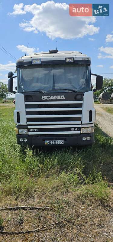 Тягач Scania R 420 2000 в 