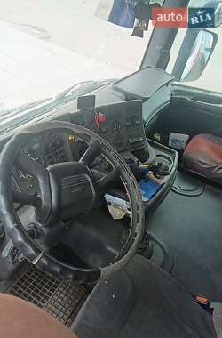 Тягач Scania R 420 2001 в 