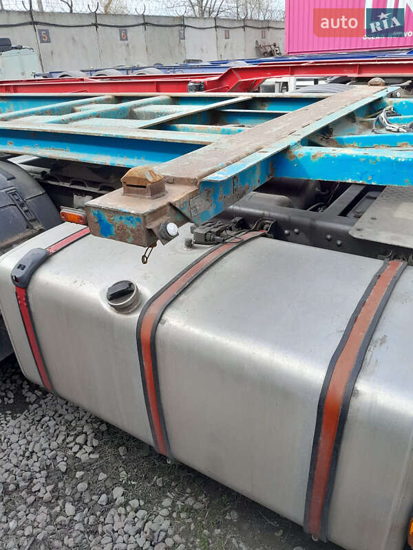 Тягач Scania R 420 2005 в Окнах