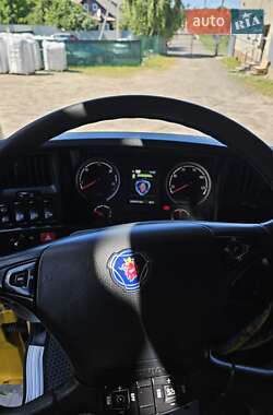 Контейнеровоз Scania R 440 2013 в 