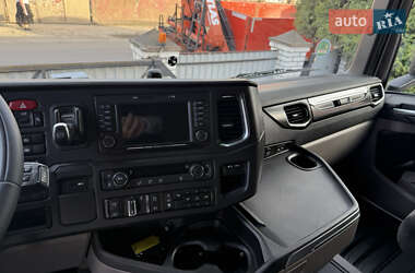 Контейнеровоз Scania R 450 2021 в 
