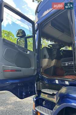 Тягач Scania R 450 2015 в 
