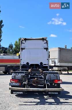 Контейнеровоз Scania R 450 2020 в 