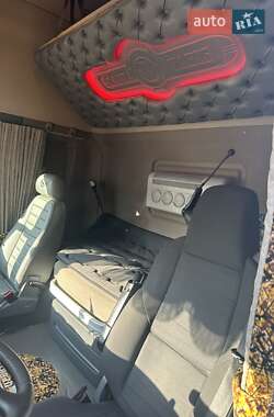 Тягач Scania R 450 2016 в 