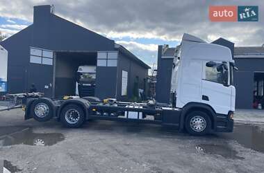 Контейнеровоз Scania R 450 2020 в 