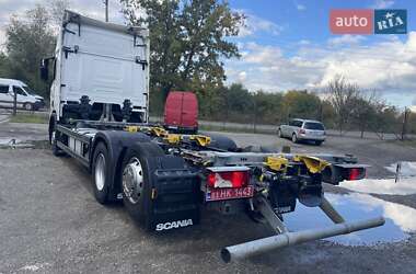 Контейнеровоз Scania R 450 2020 в 