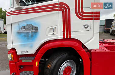 Контейнеровоз Scania R 580 2020 в 