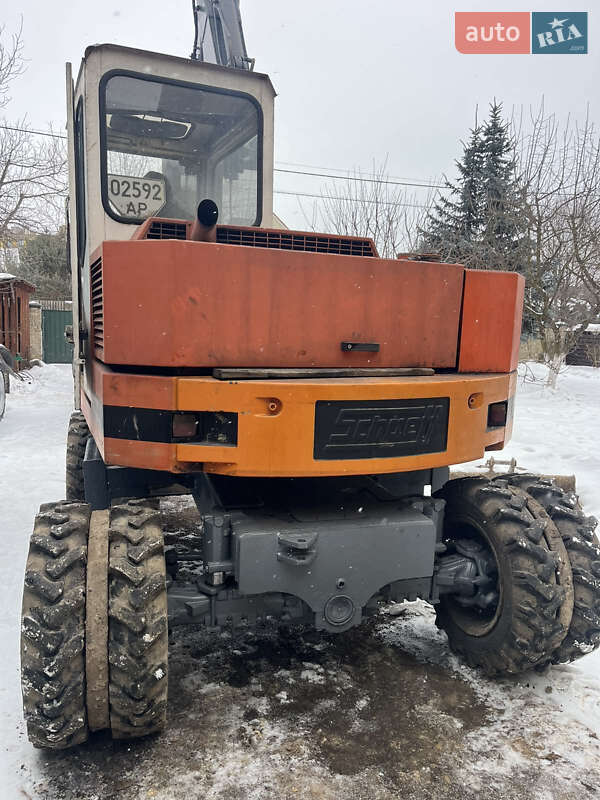 Колісний екскаватор Schaeff HML 1995 в Луцьку