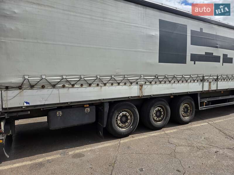 Бортовой полуприцеп SCHMIDT S01 2010 в Ровно