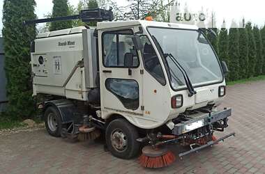 Уборочно-поливочные автомобили SCHMIDT Swingo 2005 в Луцке