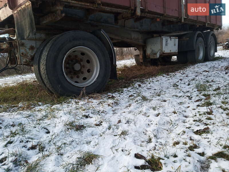 Самоскид причіп Schmitz Cargobull BDF 1993 в Житомирі