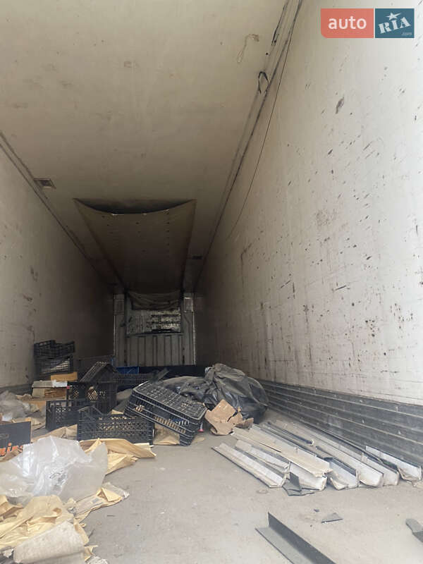 Рефрижератор полуприцеп Schmitz Cargobull BPW 2000 в Черновцах