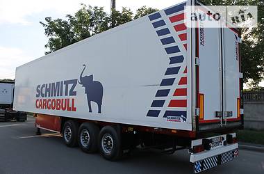 Рефрижератор полуприцеп Schmitz Cargobull Cargobull 2005 в Виннице