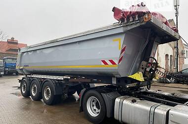Самоскид напівпричіп Schmitz Cargobull Cargobull 2016 в Іллінцях