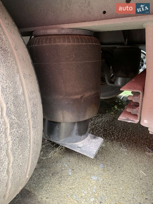 Тентований борт (штора) - напівпричіп Schmitz Cargobull Cargobull 2013 в Львові