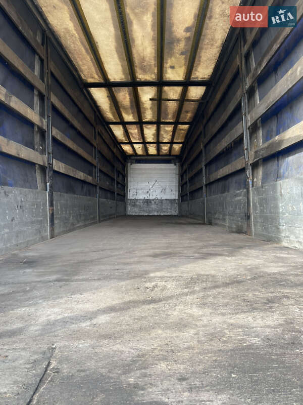 Бортовой полуприцеп Schmitz Cargobull Cargobull 1998 в Ратным