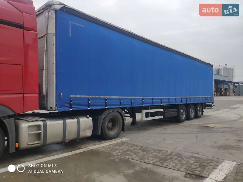 Тентованный борт (штора) - полуприцеп Schmitz Cargobull Cargobull 2006 в Стрые